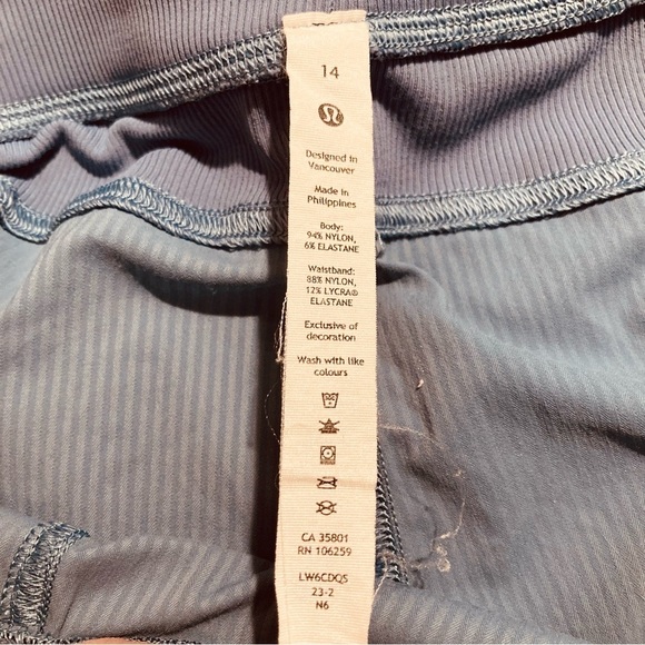 LULULEMON Sz  14 Crop Dance Studio Multiple Pockets Drawstring At Hems Pants - Picture 9 of 10
